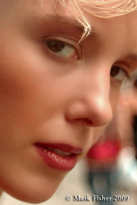 A Lisa Eyes Of Beauty © Mark Fisher