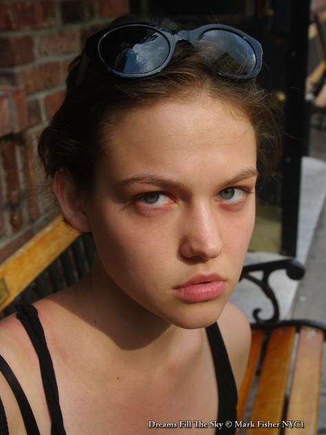 Arina Dreams Fill The Sky © Mark Fisher NYC1-7974