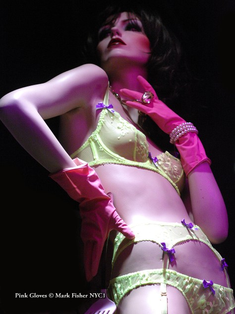 Pink Gloves © Mark Fisher NYC1-6373